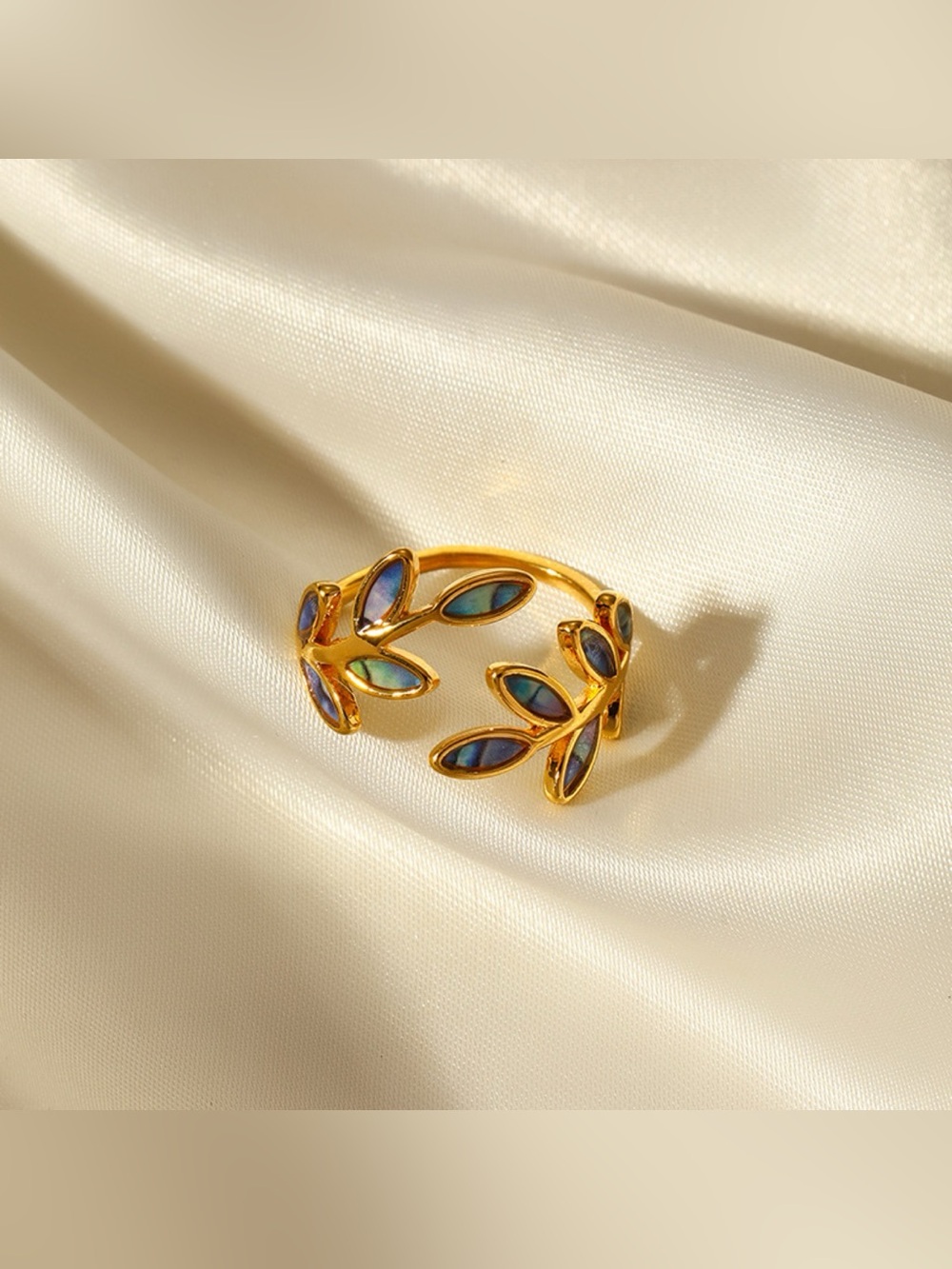 18K Gold-Plated Resin Leaf Bypass Ring